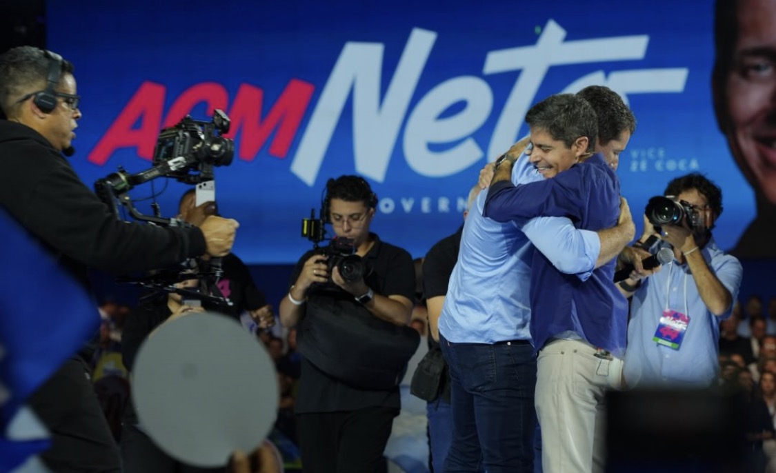 ACM Neto oficializa candidatura ao Governo da Bahia