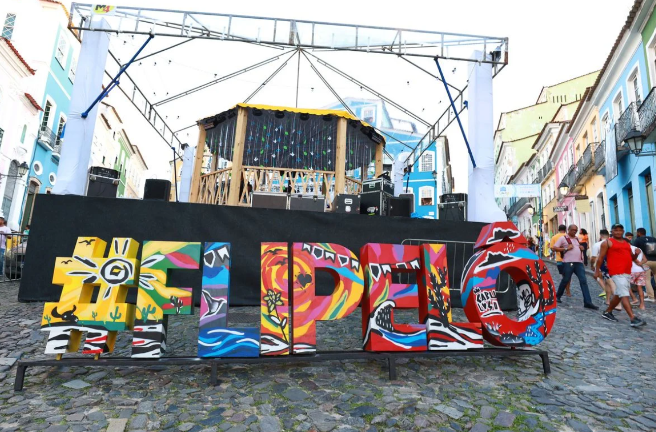 Flipelô 2026 reúne literatura, música e arte no Pelourinho a partir desta quarta-feira (5)
