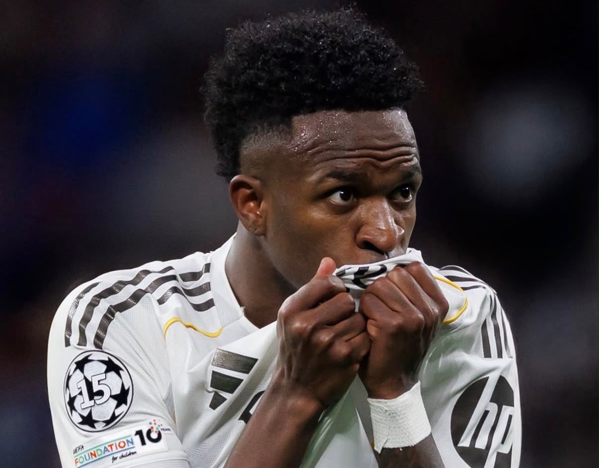 Vinicius Júnior amplia contrato e seguirá no Real Madrid até 2032