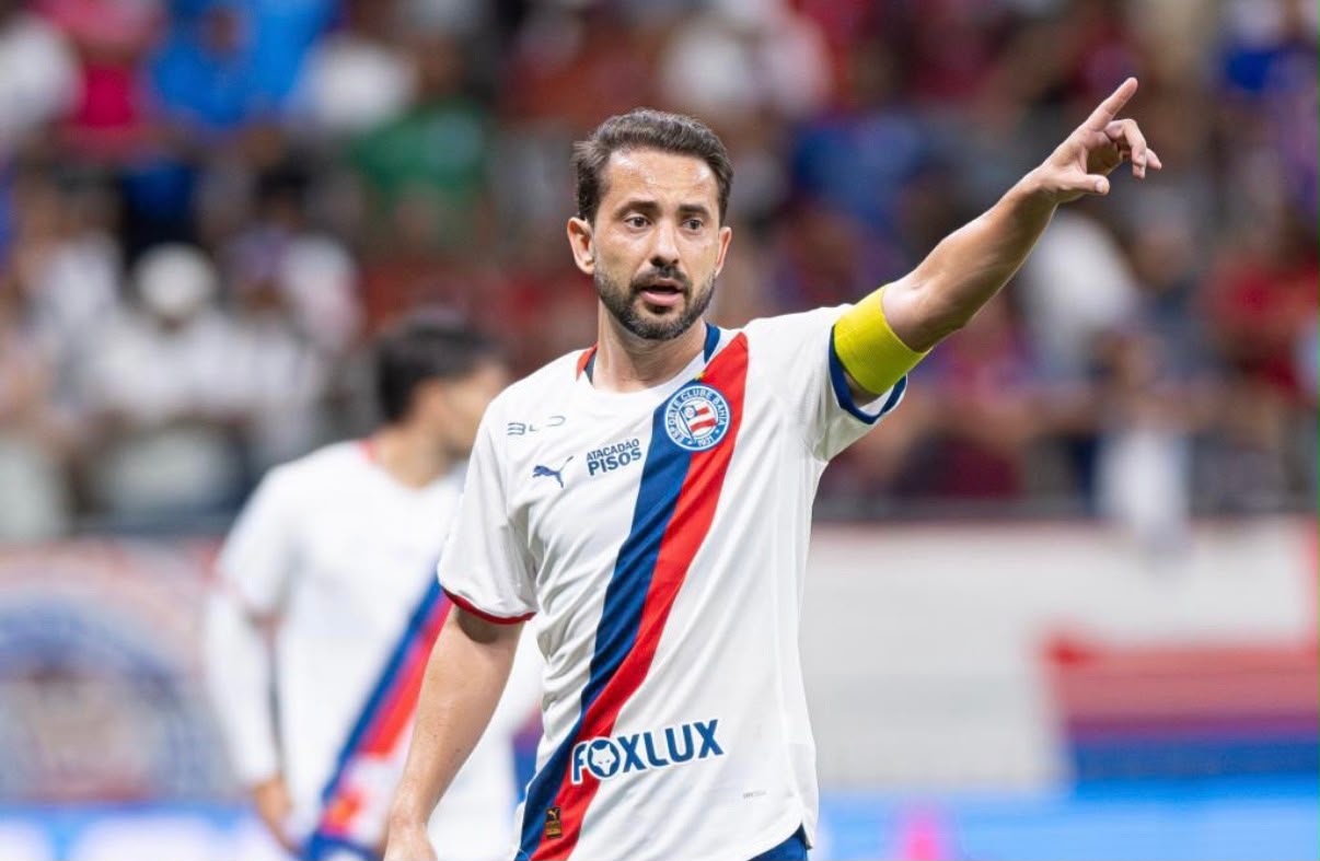 Everton Ribeiro passa por procedimento na região sacroilíaca e inicia recuperação no Bahia