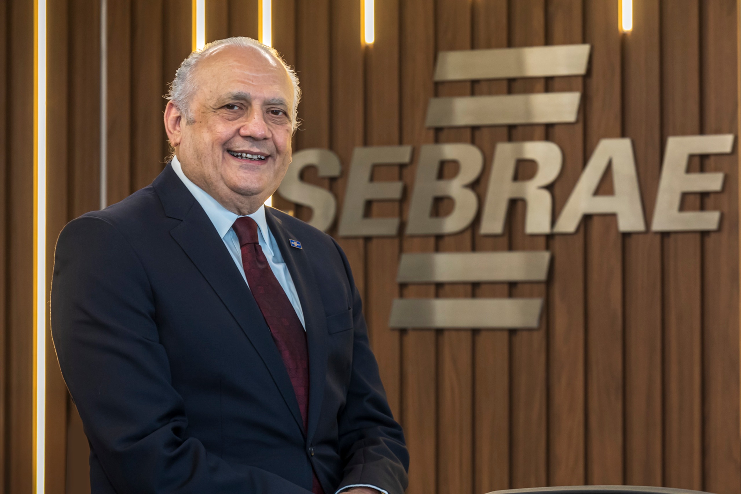 Jorge Khoury recebe homenagem da UPB durante celebração dos 62 anos da entidade