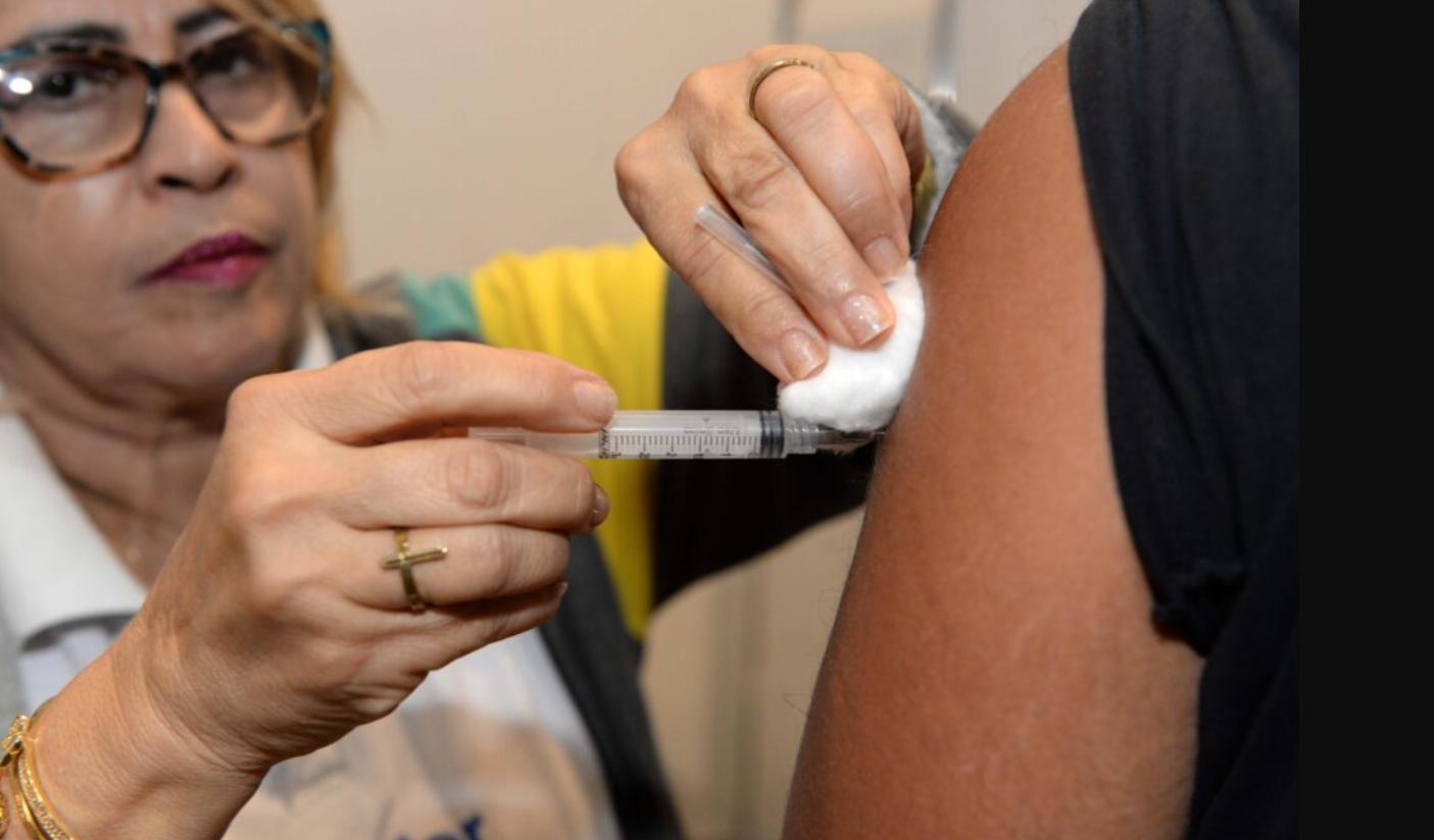 Salvador realiza Dia D para atualizar vacinação de crianças e adolescentes