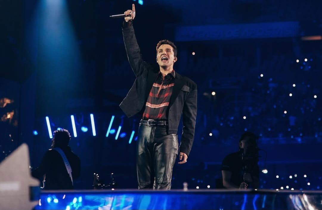 Luan Santana celebra 19 anos de carreira com show da turnê “Registro Histórico” em Salvador