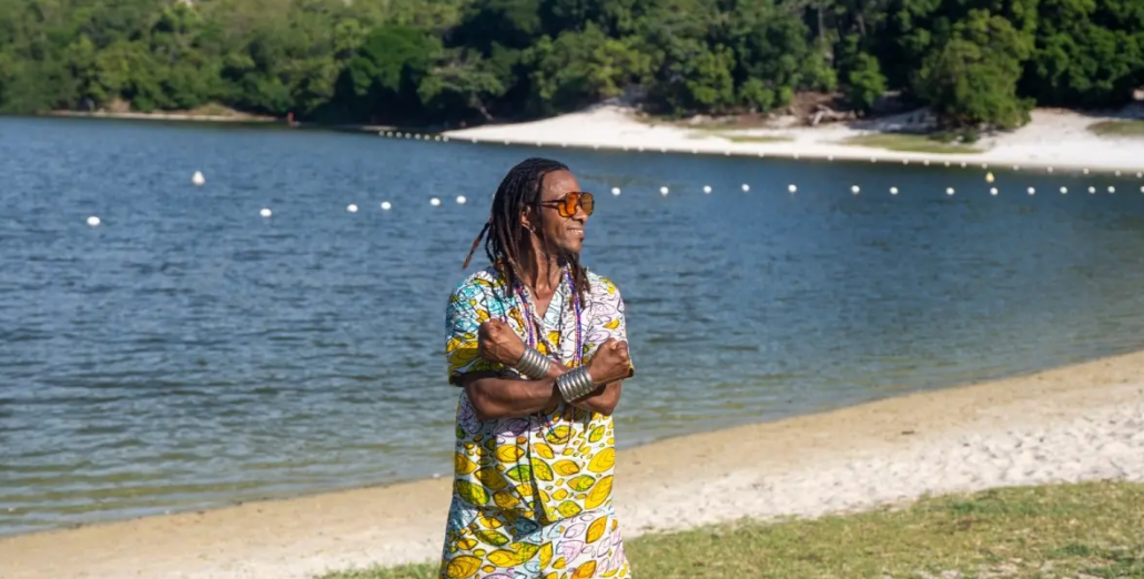 Da Bahia a Nova York: Moisés Lama apresenta novo trabalho inspirado na Lagoa do Abaeté