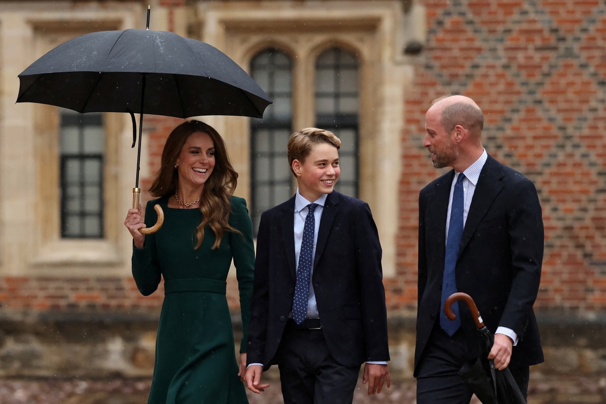 Príncipe George inicia estudos no Eton College, internato da elite britânica