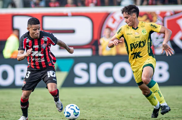 Vitória enfrenta o Mirassol em busca da primeira vitória fora de casa na Série A