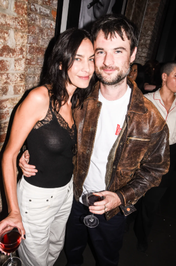 Dior e A24 se unem em homenagem ao Cherry Lane Theatre, no West Village