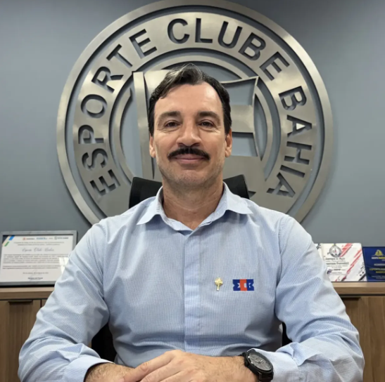 Exclusivo: Emerson Ferreti projeta reeleição e fala sobre mudanças de símbolos do Bahia