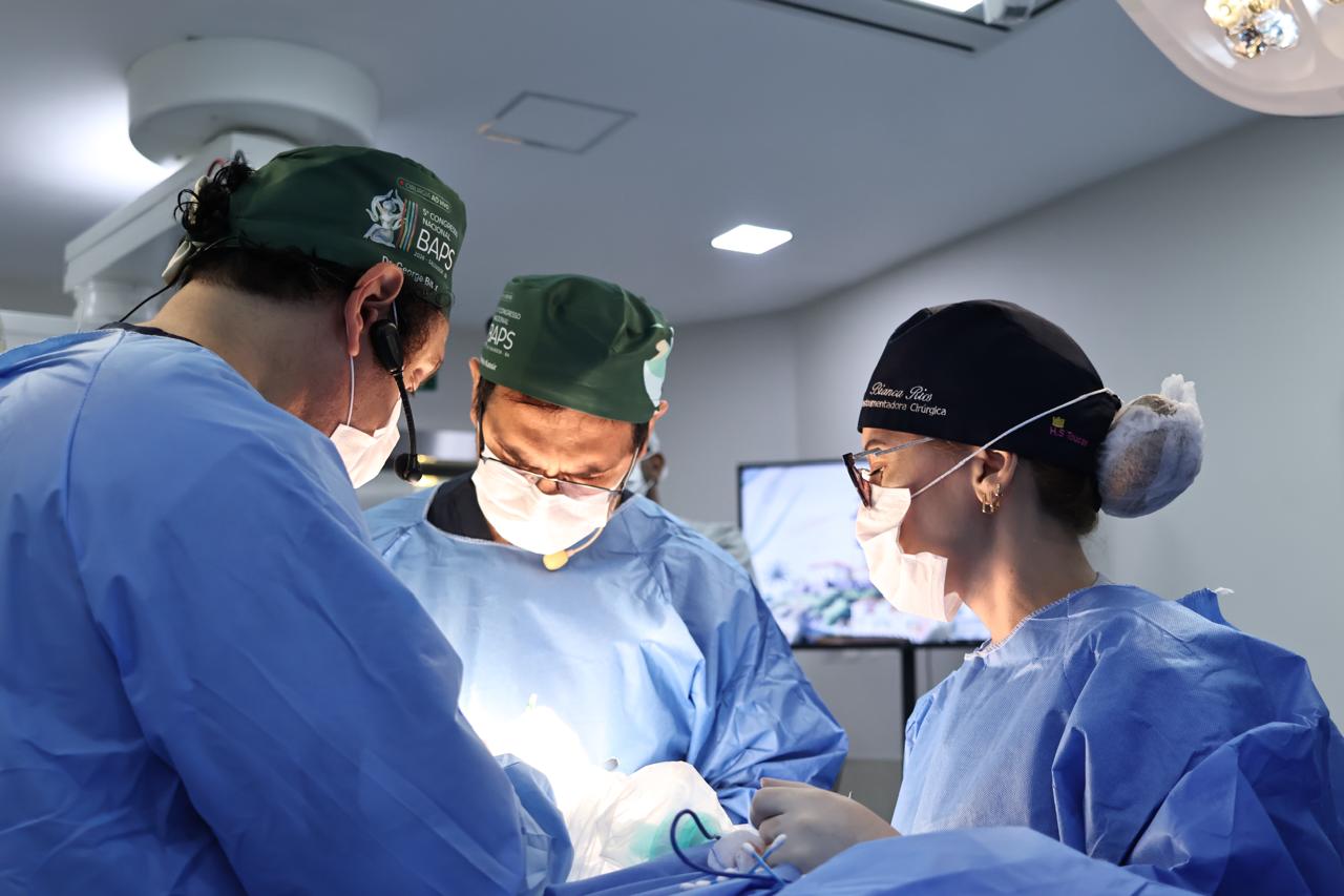 Congresso da BAPS transmite procedimentos cirúrgicos a partir de hospital no Itaigara