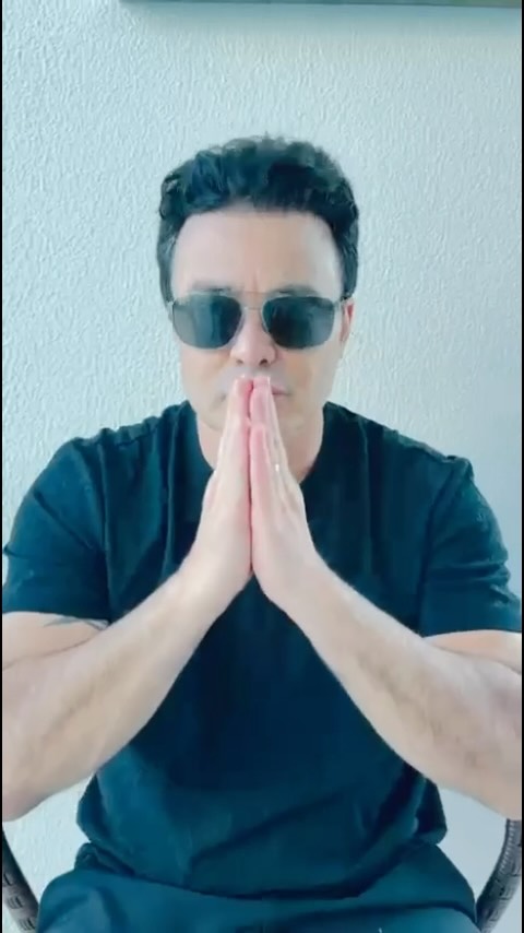 Renner fala pela primeira vez após morte de Rick Sollo e agradece apoio dos fãs