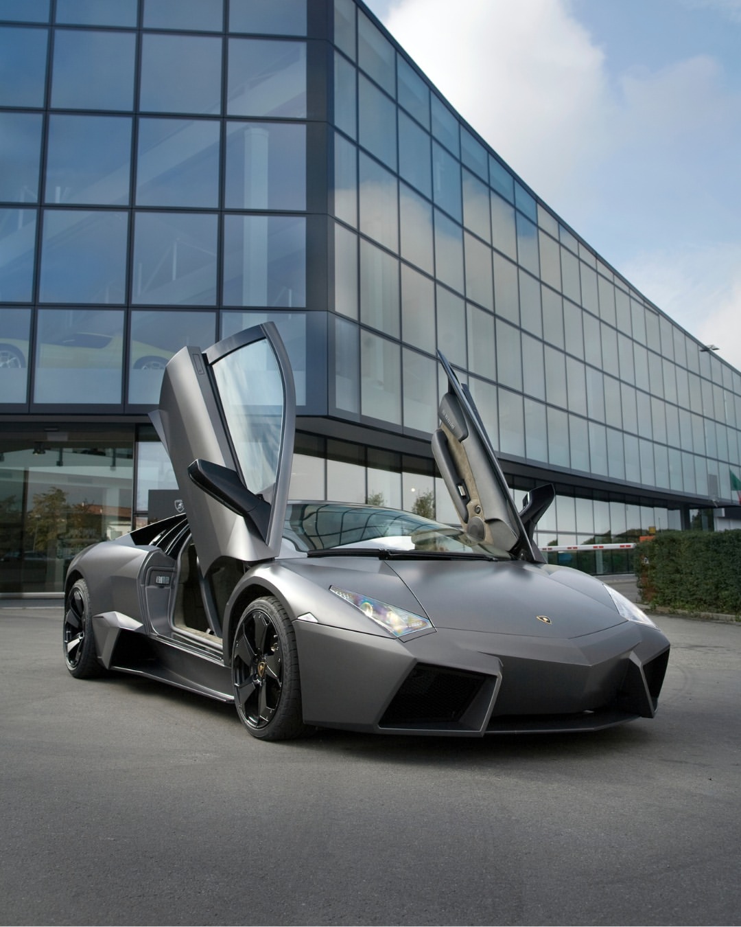 Lamborghini Reventón completa legado como precursor do design radical da marca