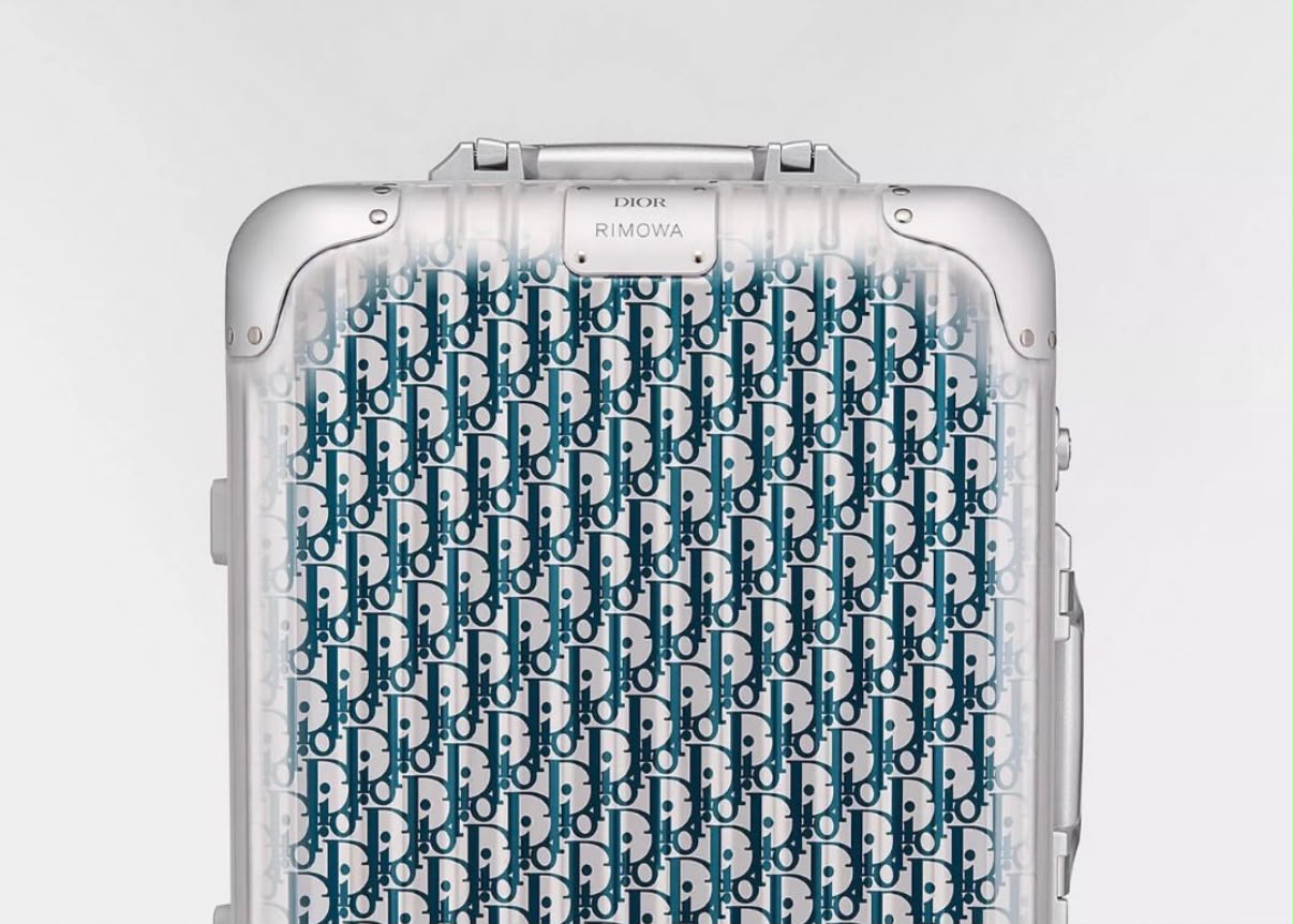 Dior e Rimowa reeditam mala de bordo com lançamento previsto para novembro