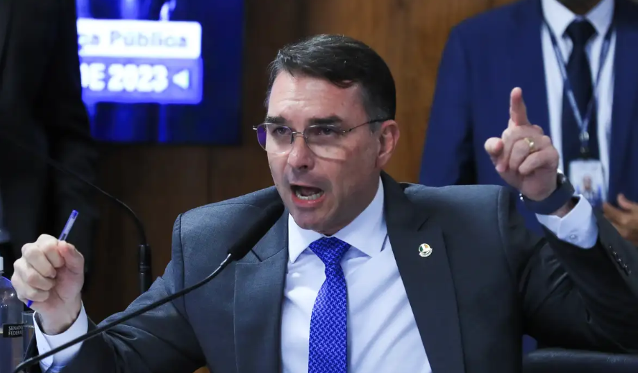 Eleições 2026: Veja como foi a quarta-feira do candidato Flávio Bolsonaro