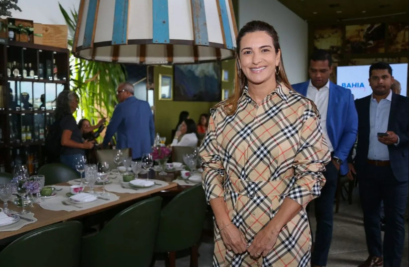 Após sentir dores no peito, deputada Roberta Roma volta a ser internada em Salvador
