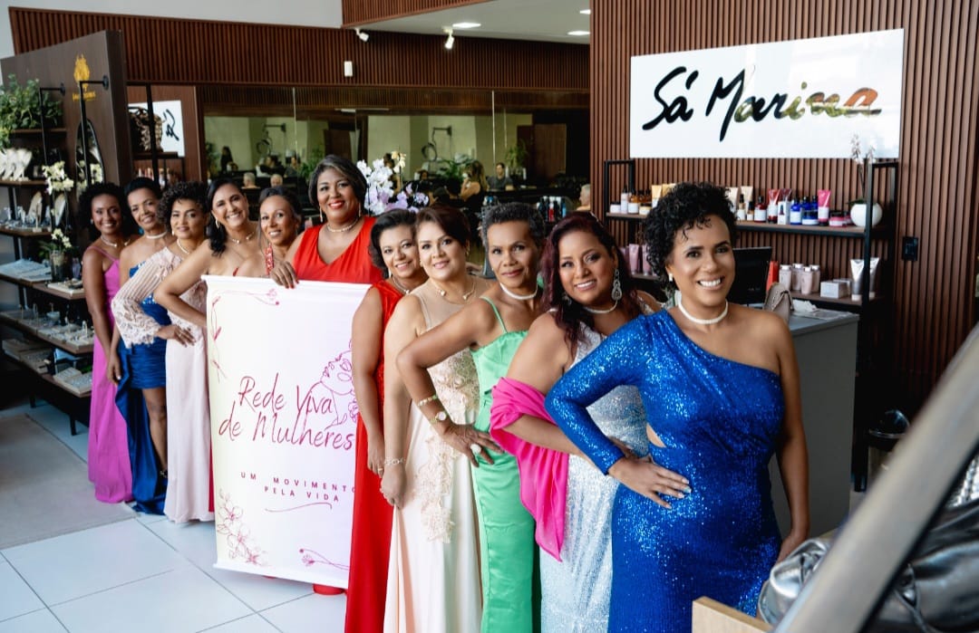 Salão de Beleza Sá Marina assina produção do concurso “Miss Essência Que Inspira” durante ações do Outubro Rosa