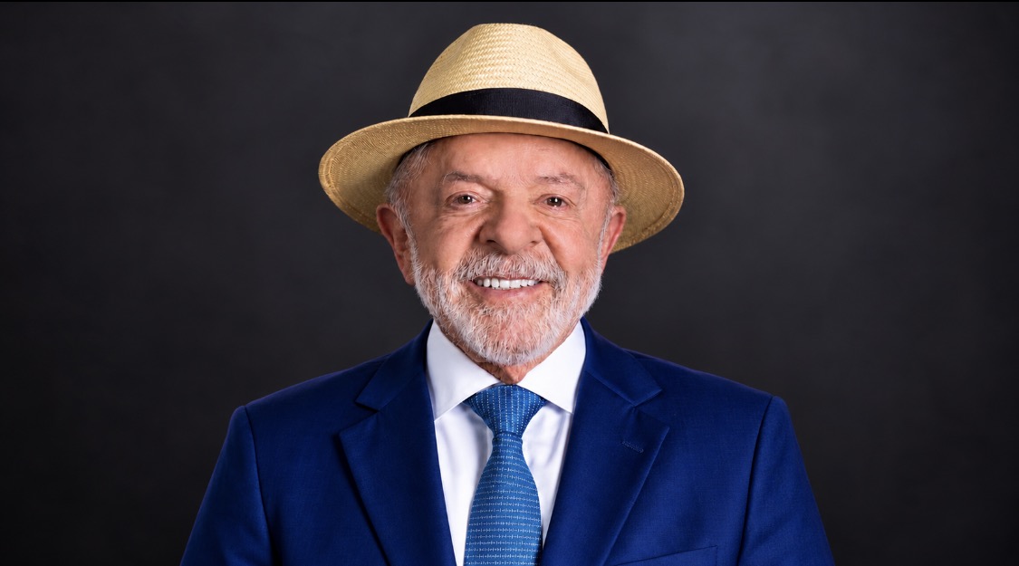 Lula é reeleito presidente da República no segundo turno