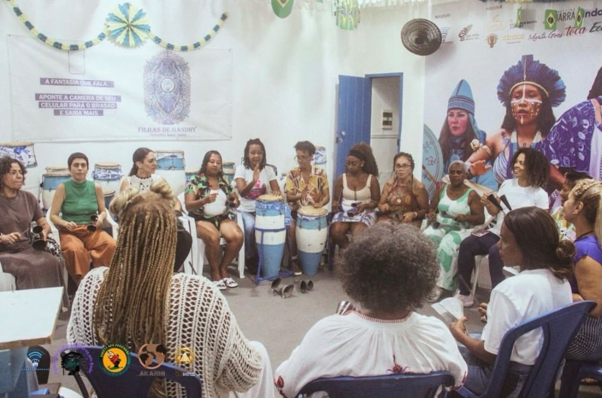 Afoxé Filhas de Gandhy promove encontro sobre superação do câncer de mama em Salvador
