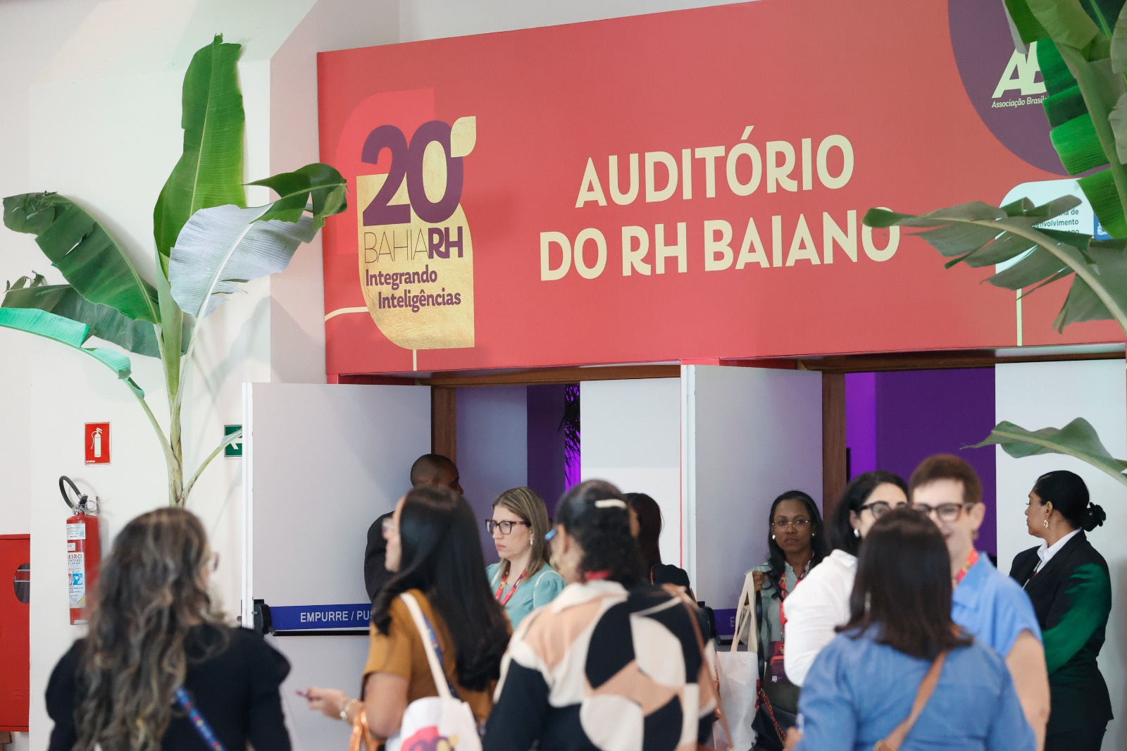 BahiaRH terá quatro palcos e debates sobre trabalho, saúde e tecnologia em Salvador